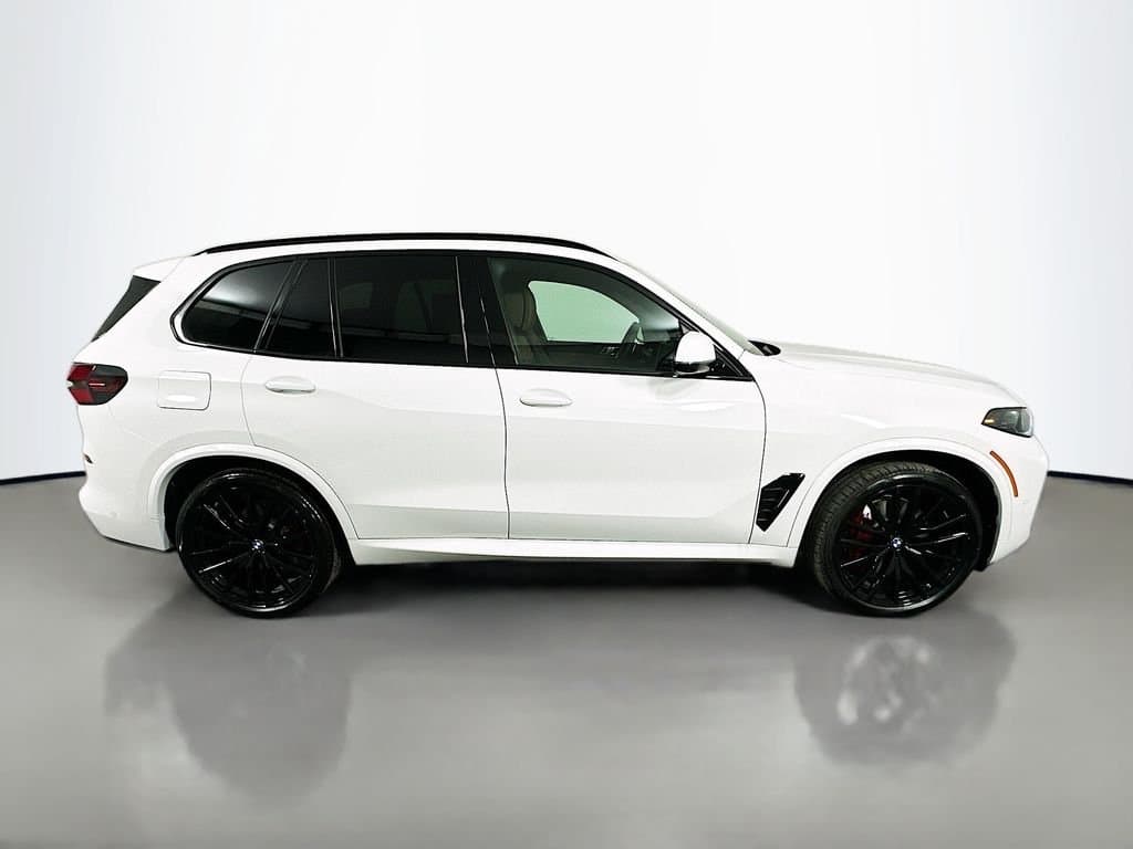 2026 BMW X5 - Image 4