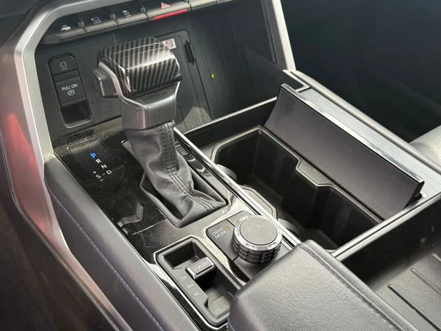2023 Toyota Tundra Hybrid - Image 20