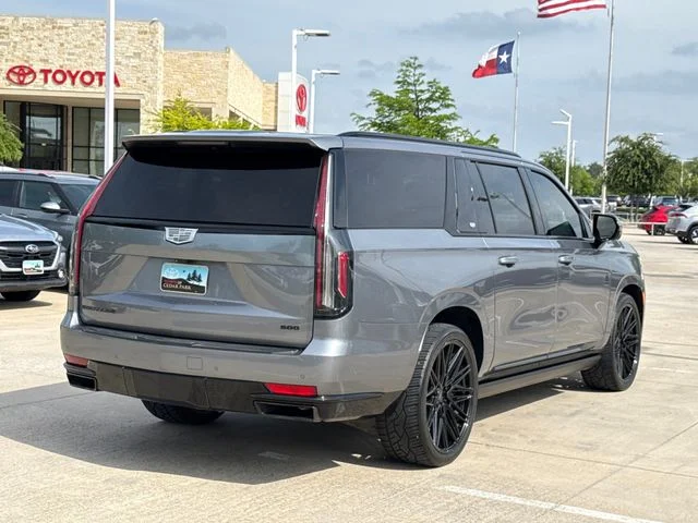 2021 Cadillac Escalade ESV - Image 6