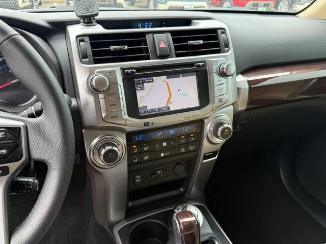 2017 Toyota 4Runner - Image 15