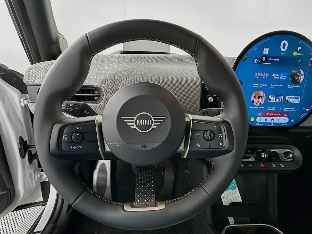 2026 MINI COOPER - Image 11