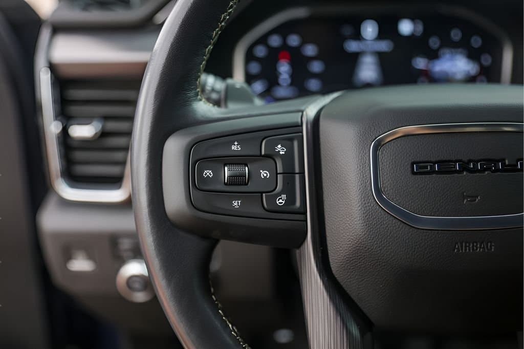 2022 GMC Sierra 1500 - Image 16