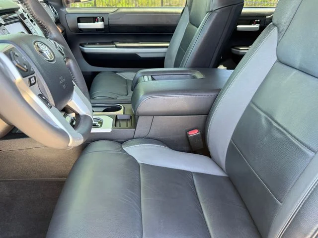 2019 Toyota Tundra - Image 10