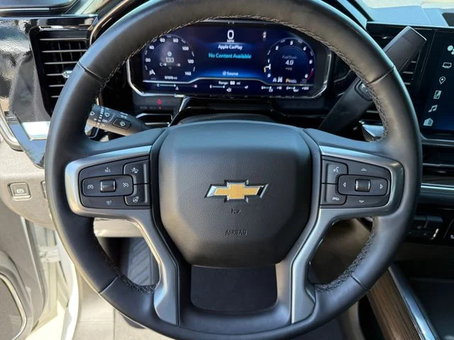 2024 Chevrolet Silverado 2500HD - Image 13