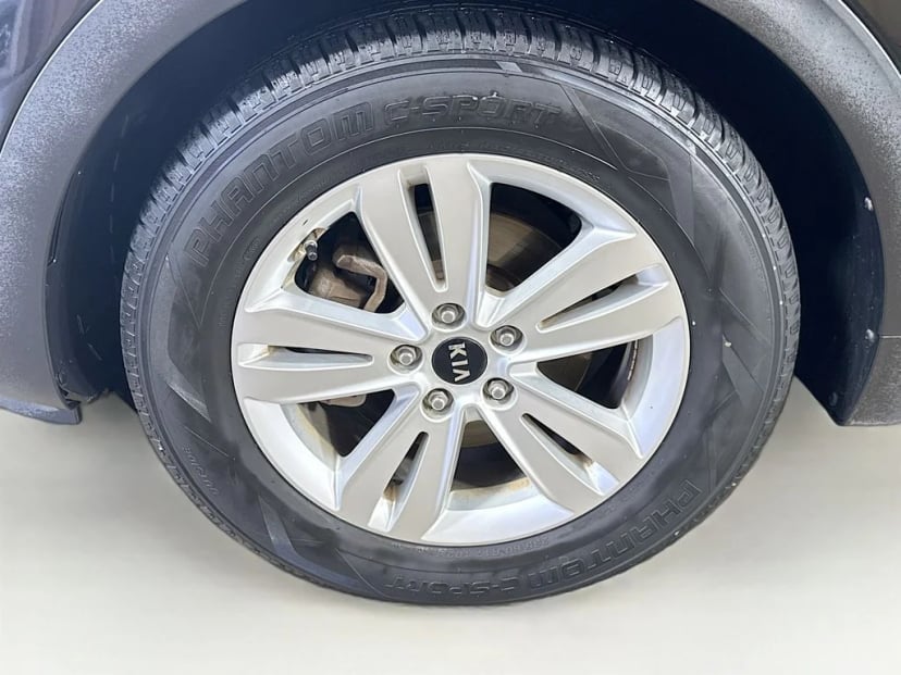 2017 Kia Sportage - Image 37
