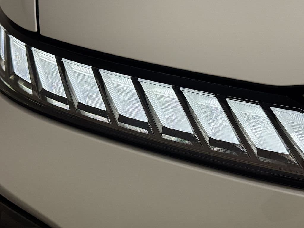 2026 INFINITI QX80 - Image 40