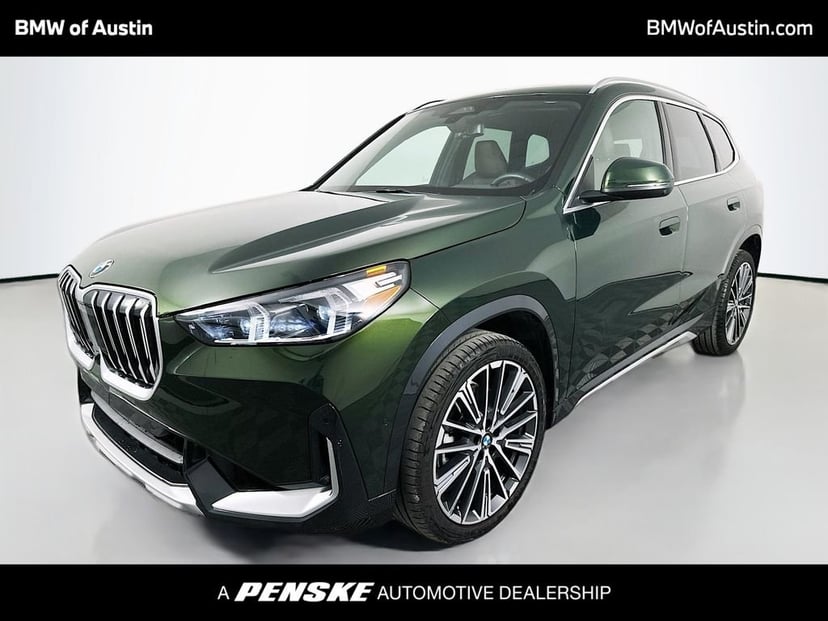 2025 BMW X1 - Image 1