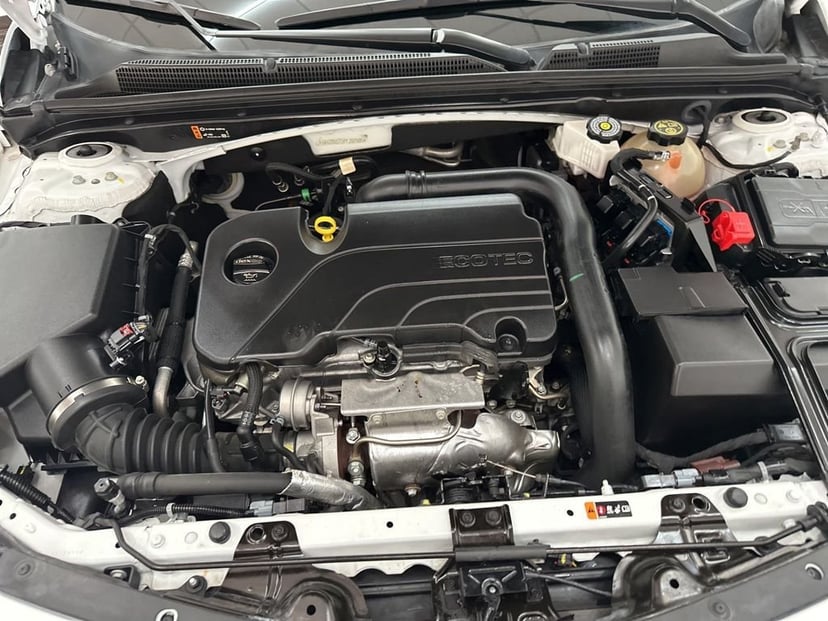 2023 Chevrolet Malibu - Image 27