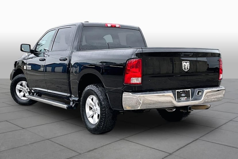2014 Ram 1500 - Image 11