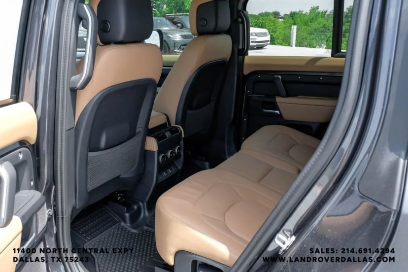 2026 Land Rover Defender 110 - Image 44