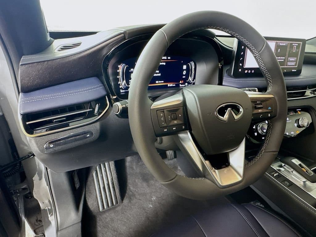 2026 INFINITI QX60 - Image 12