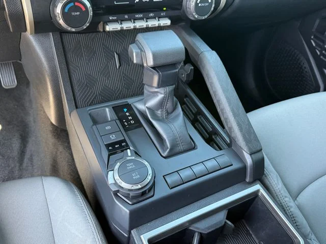 2024 Toyota Tacoma - Image 16