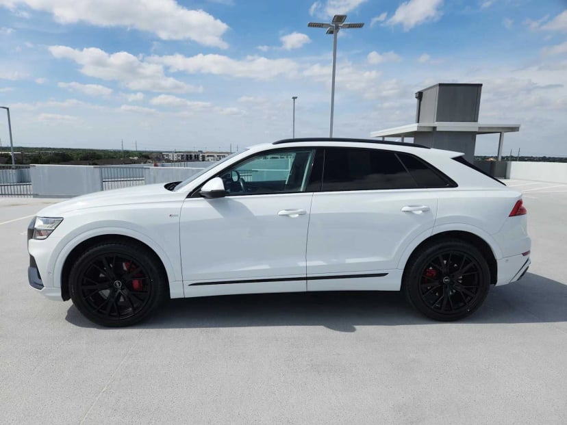 2021 Audi Q8 - Image 4