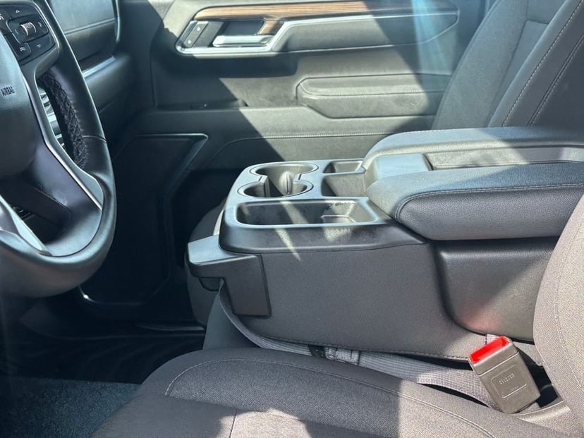 2025 Chevrolet Silverado 1500 - Image 10