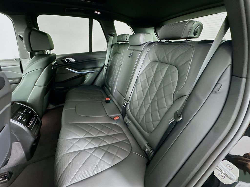 2026 BMW X5 - Image 17