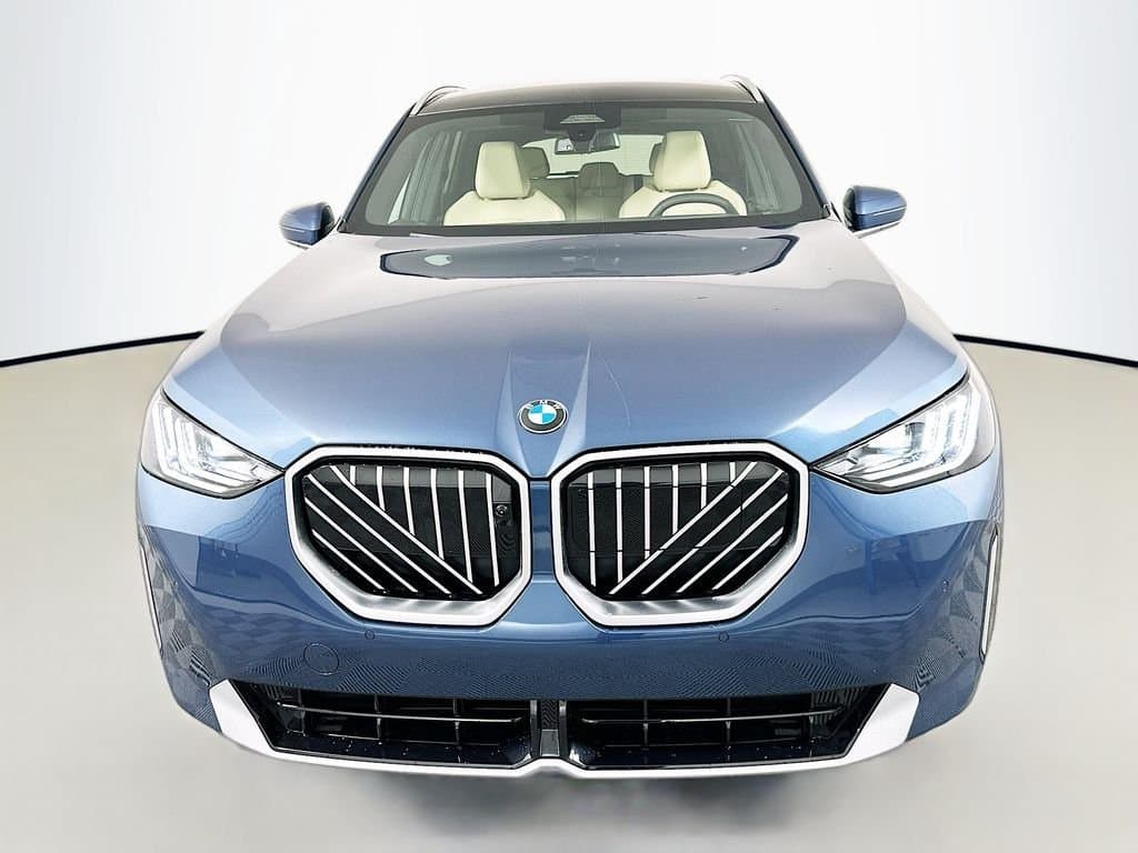 2026 BMW X3 - Image 2