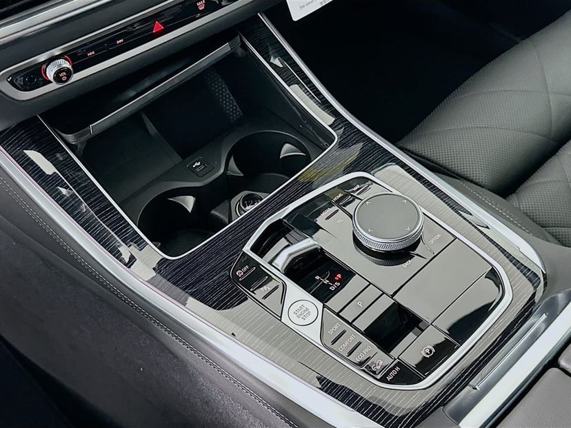 2026 BMW X5 - Image 15