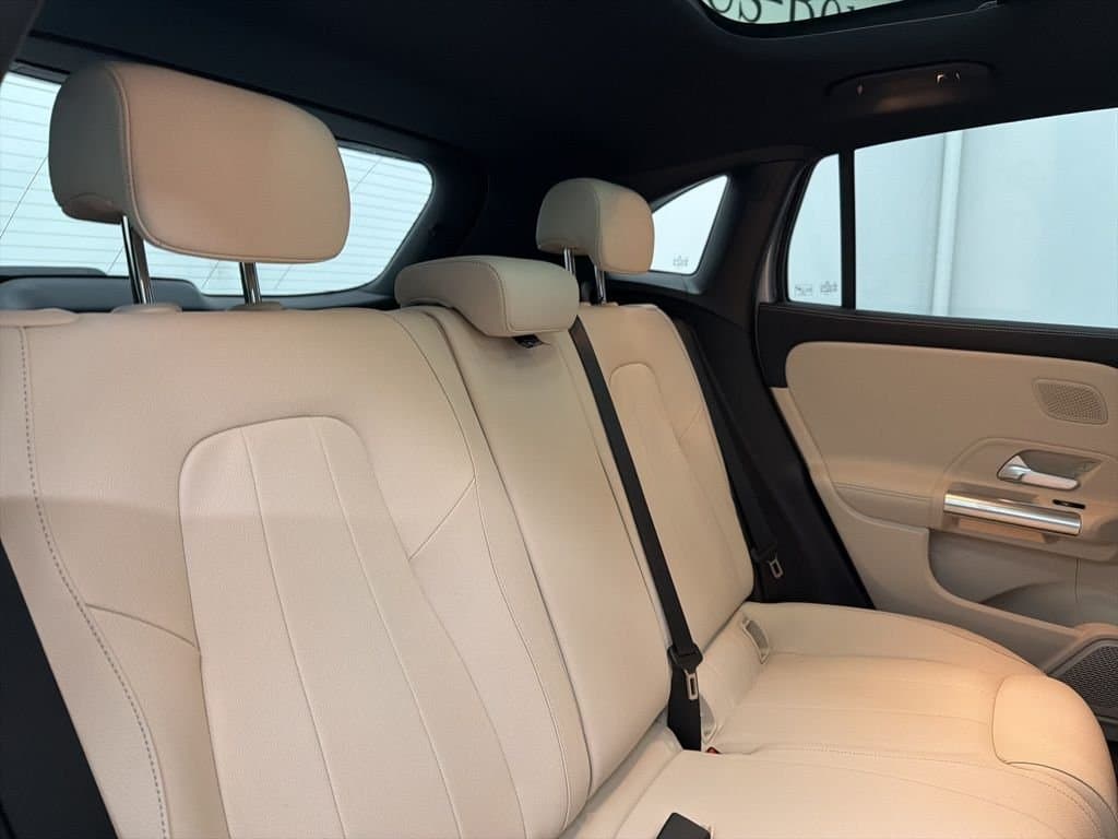 2026 MERCEDES-BENZ GLA - Image 27