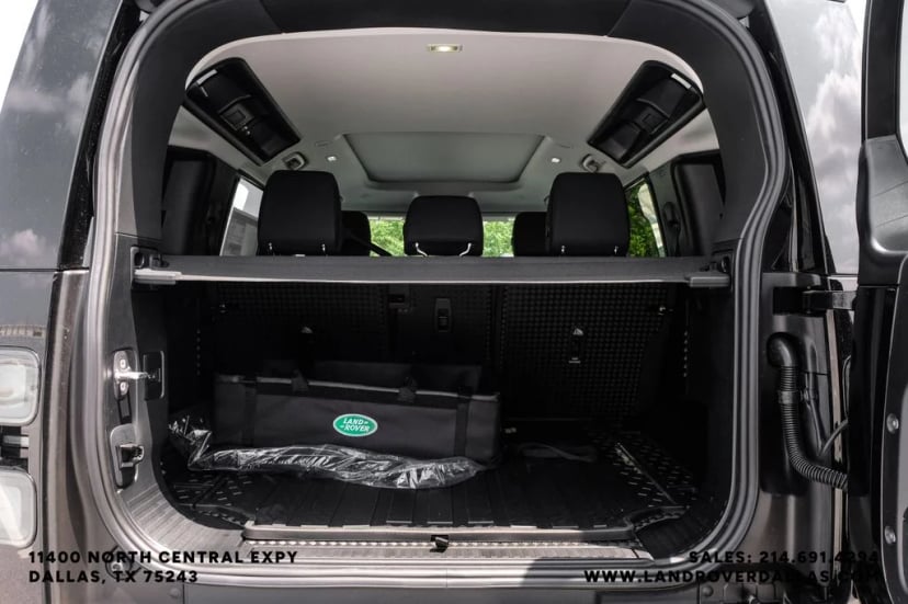 2026 Land Rover Defender 110 - Image 49