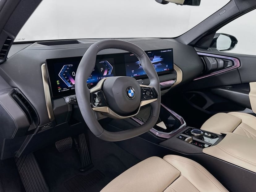 2025 BMW X3 - Image 8
