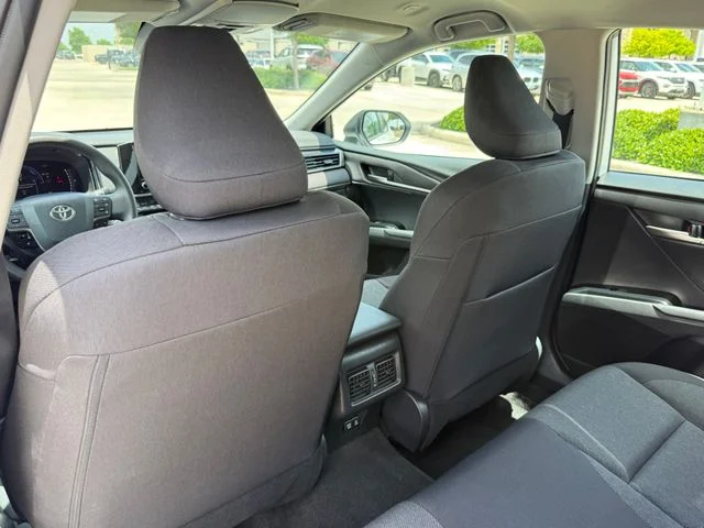 2026 Toyota Camry - Image 28