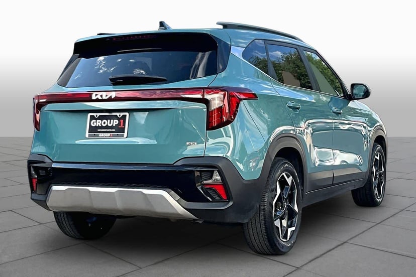 2024 Kia Seltos - Image 13