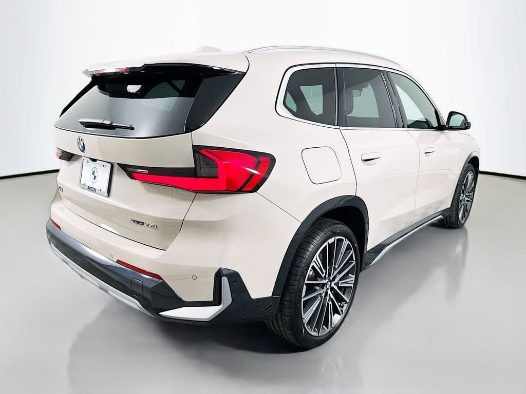 2026 BMW X1 - Image 5