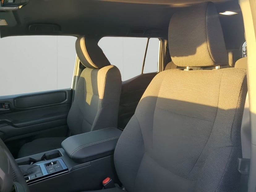 2025 Toyota Land Cruiser - Image 30