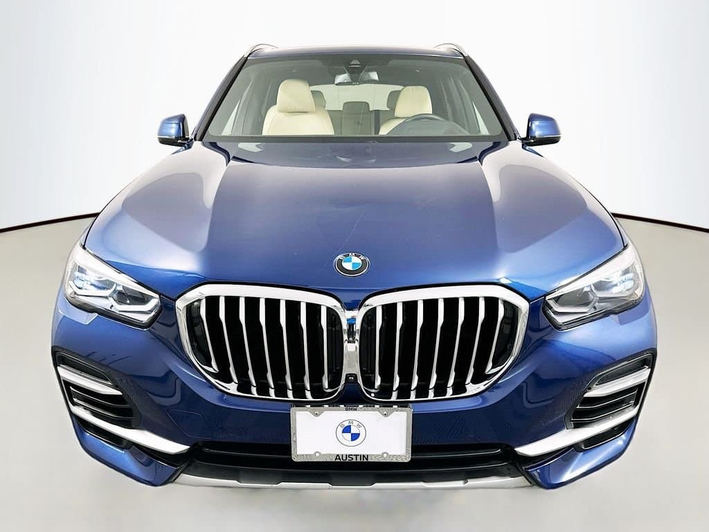 2022 BMW X5 - Image 2