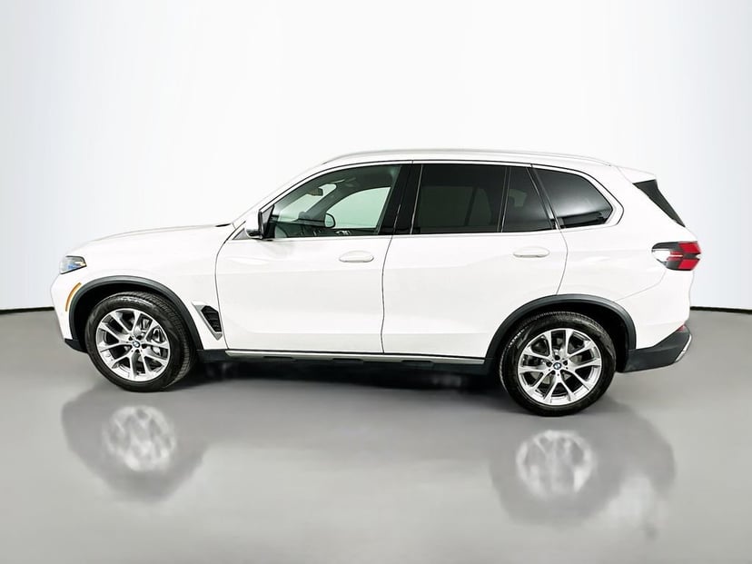2024 BMW X5 - Image 8