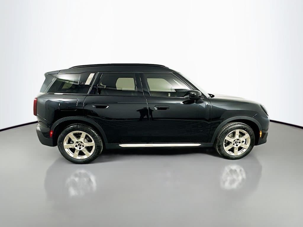 2025 MINI Cooper S Countryman - Image 4