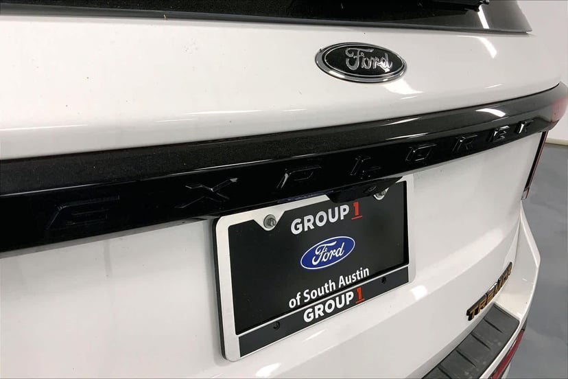 2026 Ford Explorer - Image 12