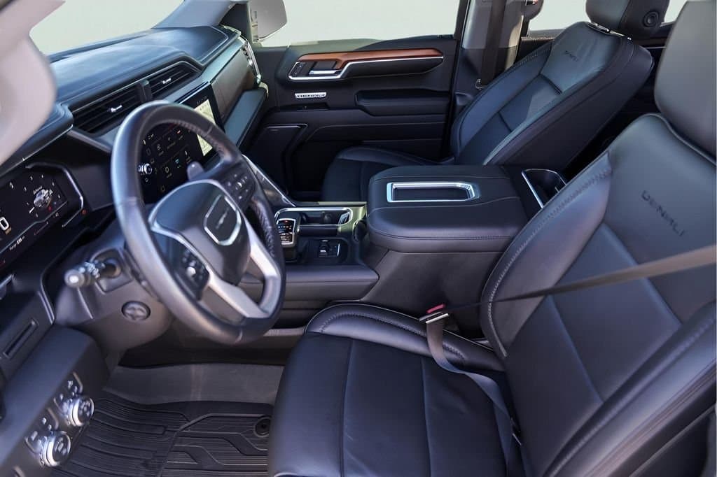 2022 GMC Sierra 1500 - Image 12