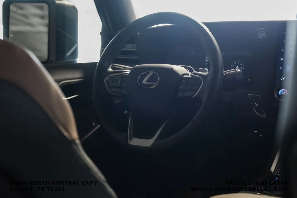 2024 Lexus GX - Image 15