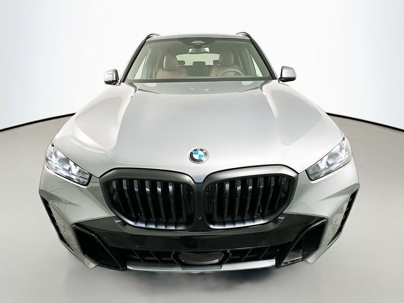 2026 BMW X5 - Image 2