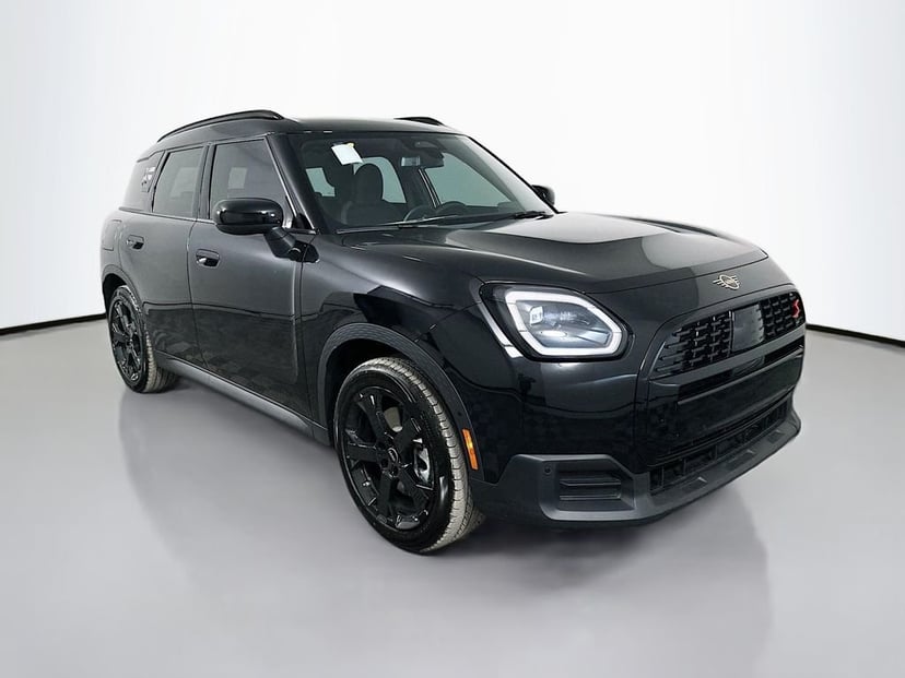 2026 MINI Countryman - Image 1