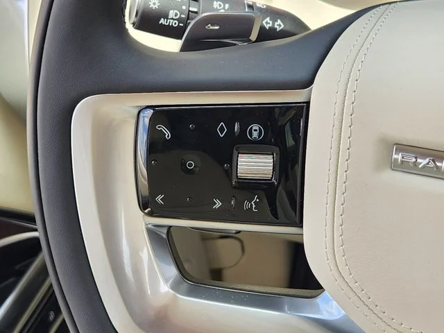2026 Land Rover Range Rover - Image 26