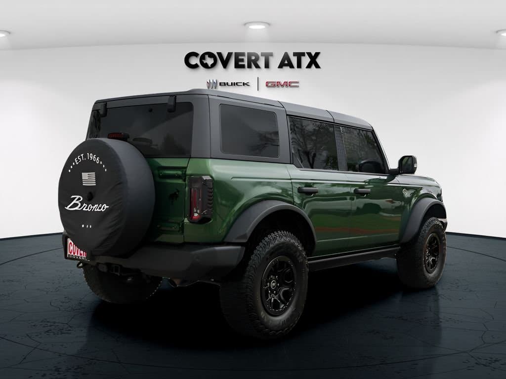 2023 Ford Bronco - Image 7