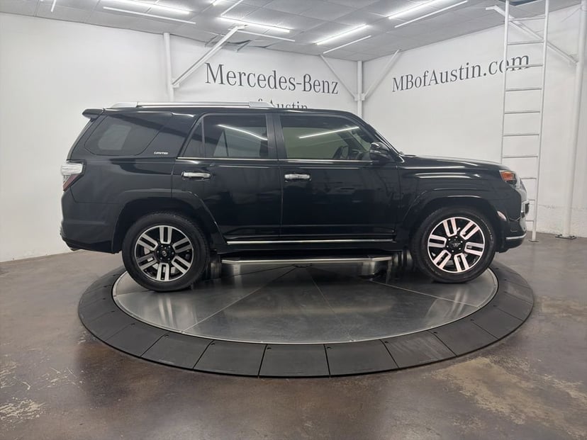 2018 Toyota 4Runner - Image 8