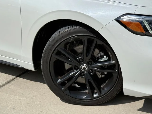 2025 Honda Civic Si - Image 2