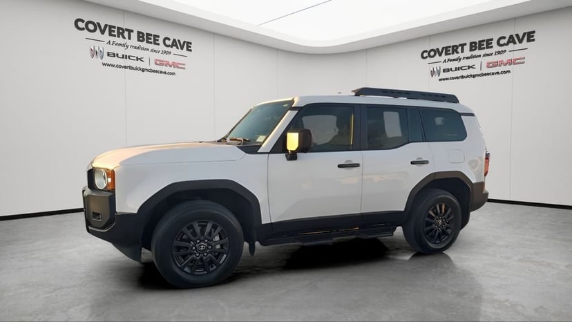 2025 Toyota Land Cruiser - Image 4