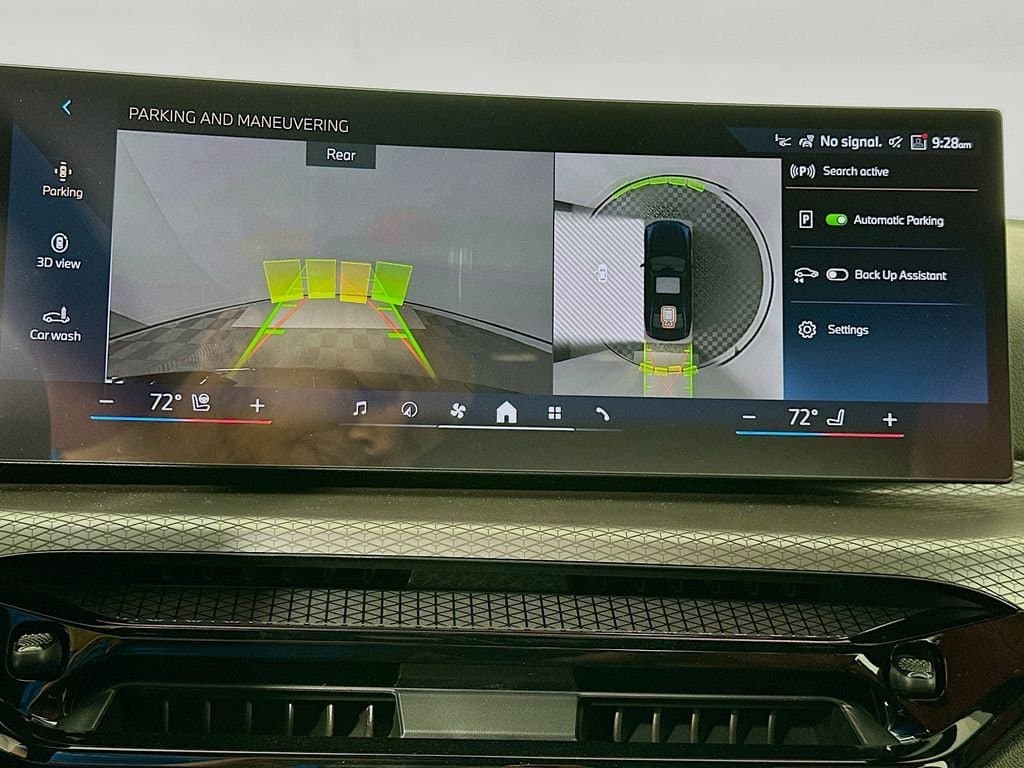 2026 BMW 3 Series - Image 13