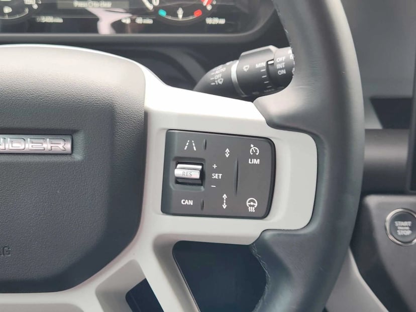 2026 LAND ROVER Defender 110 - Image 29