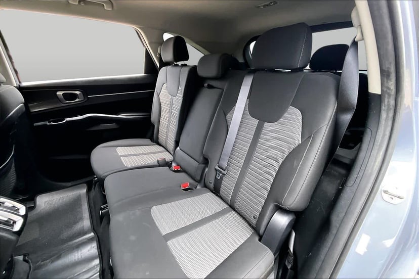 2022 Kia Sorento - Image 20