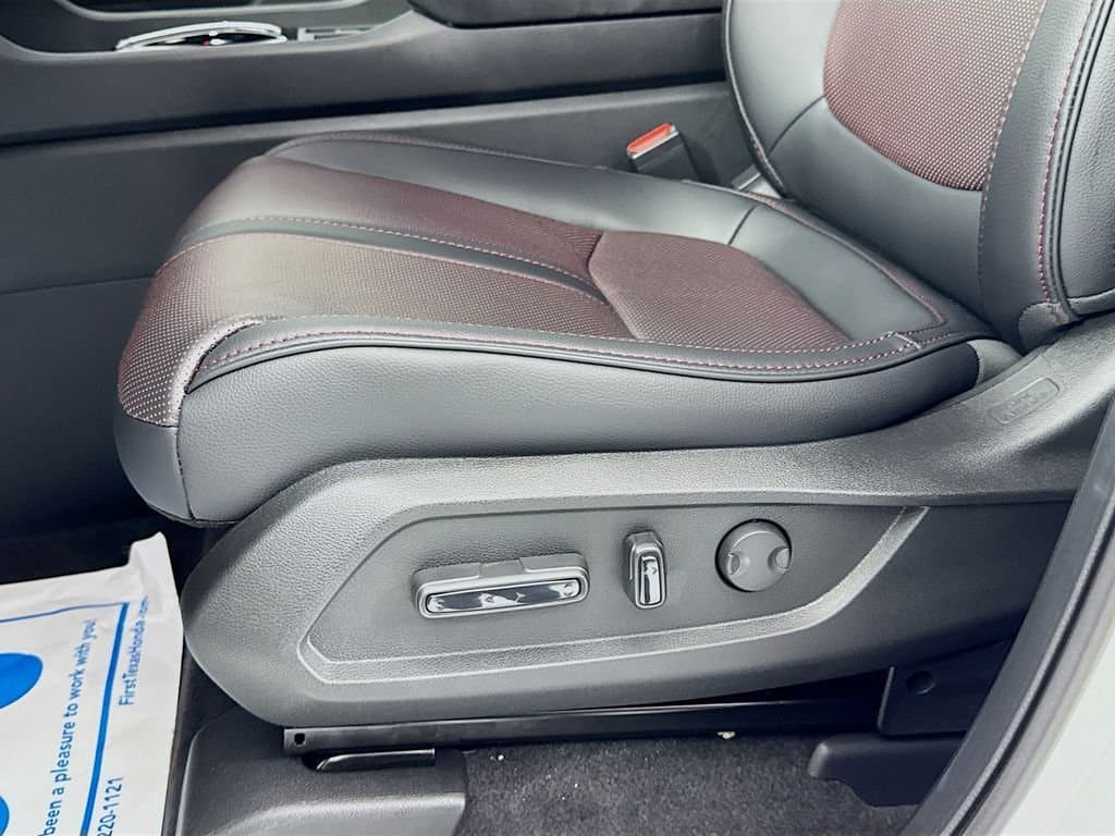 2026 HONDA Pilot - Image 25