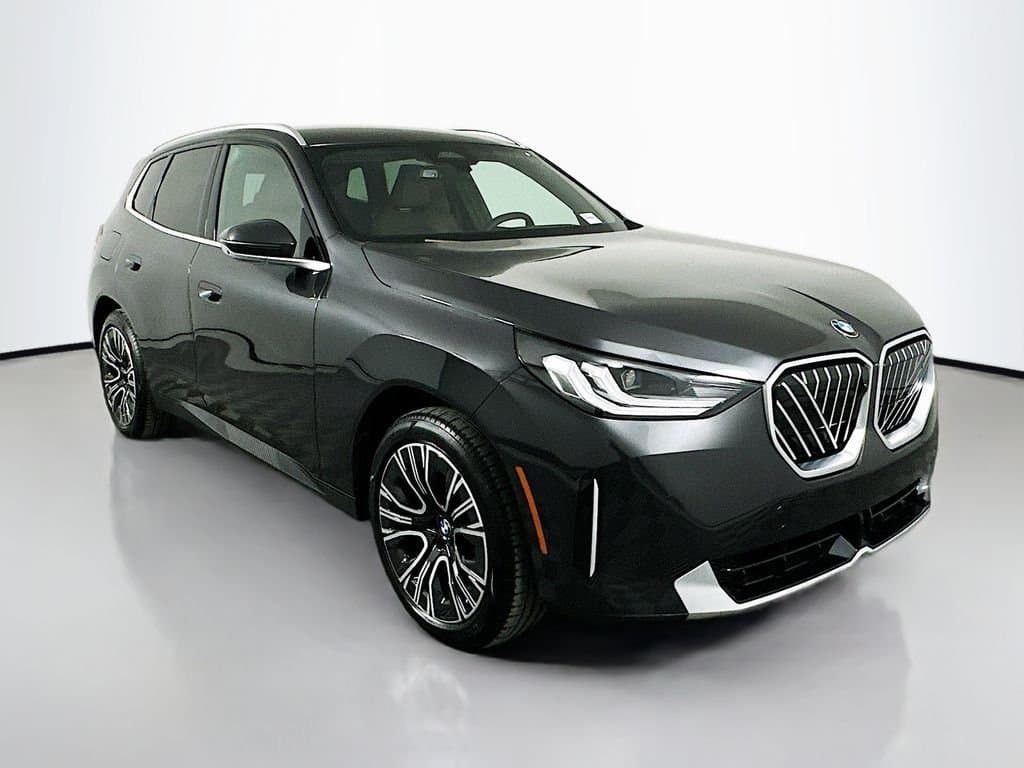 2025 BMW X3 - Image 3