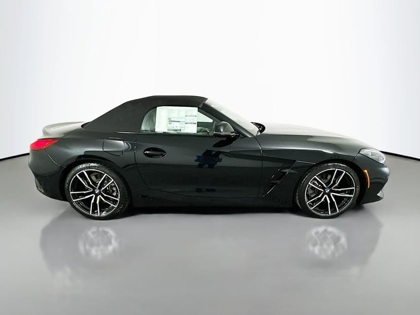 2026 BMW Z4 - Image 4