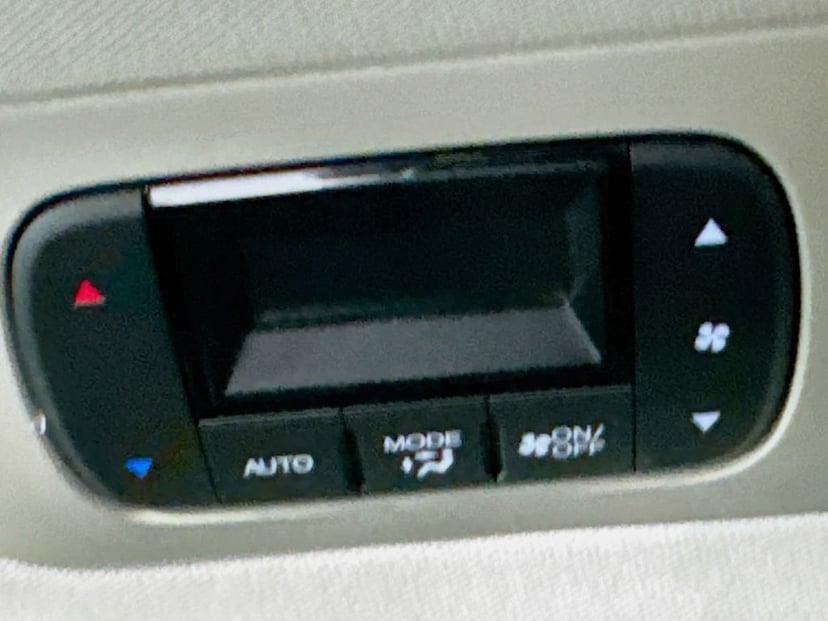 2026 Honda Odyssey - Image 36