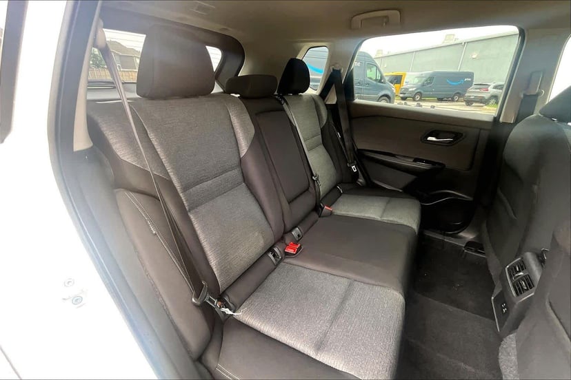 2022 Nissan Rogue - Image 20