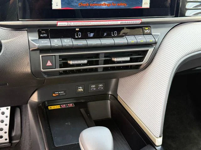 2026 Toyota Camry - Image 46